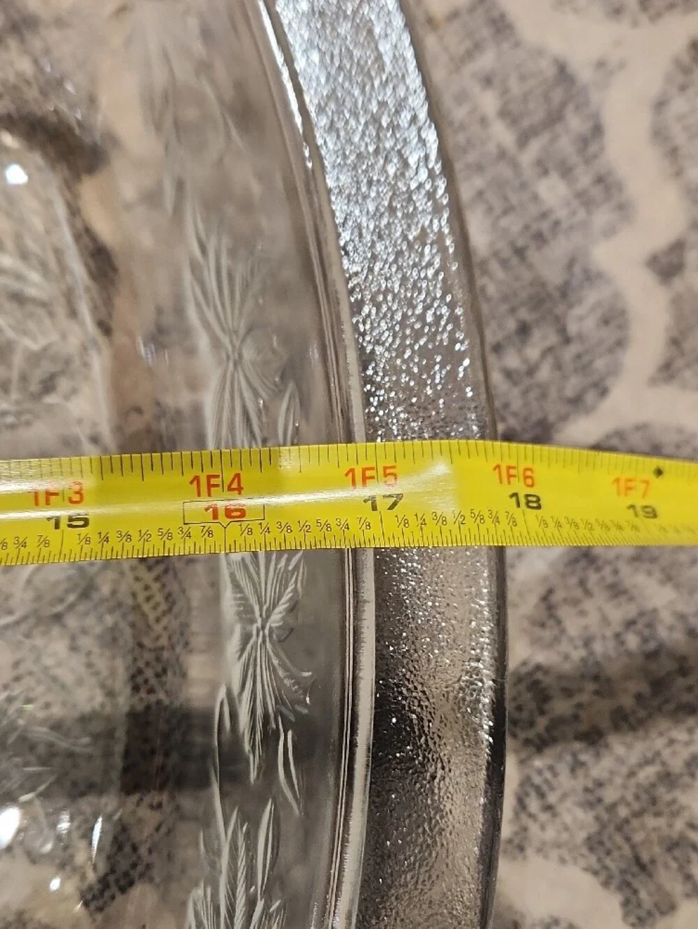 EUC Princess House Clear Fantasia Etched Glass Lg. Casserole Dish